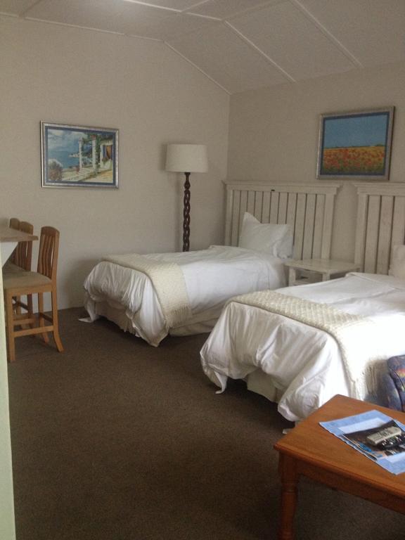 Smart Villa Guest House East London Buitenkant foto