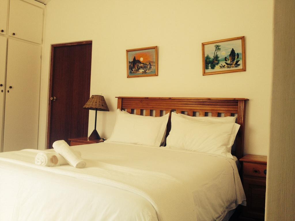 Smart Villa Guest House East London Buitenkant foto
